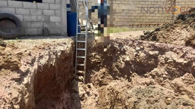 Hombre muere parcialmente sepultado en una zanja, en Zitácuaro 