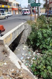 Comienzan las lluvias y los drenes azolvados