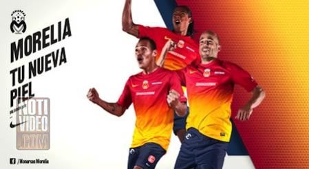 Monarcas con nueva piel