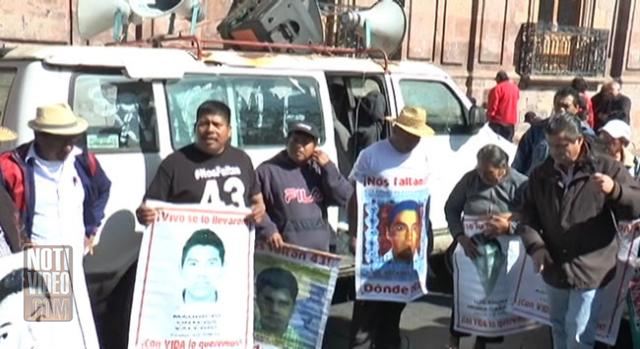 Padres de los 43 de Ayotzinapa no se manifestarán durante visita del Papa a México