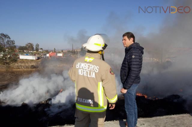 Brinda Morelia respaldo total para sofocar incendio en Tarímbaro: Alfonso Martínez