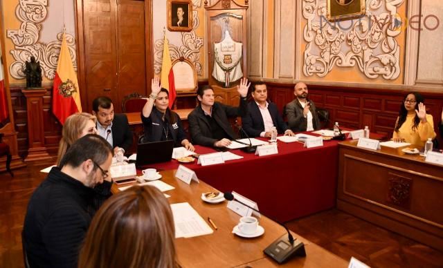 Alfonso Martínez toma protesta a integrantes del Consejo Municipal de Mejora Regulatoria