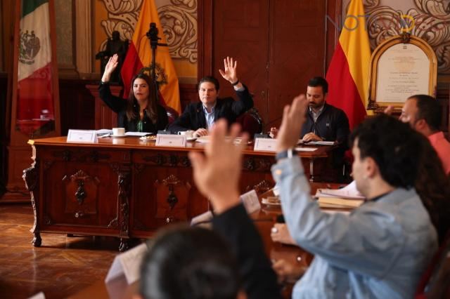 Presentan y aprueban manuales de organización de dependencias del Ayuntamiento de Morelia