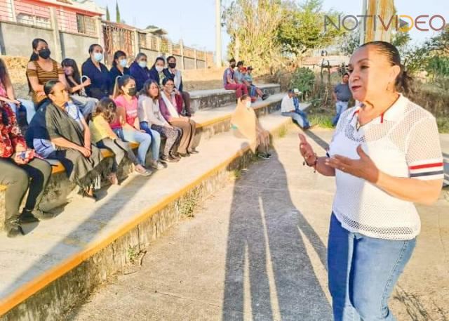 En la entrega de fertilizante más vale tarde que nunca: Julieta Gallardo