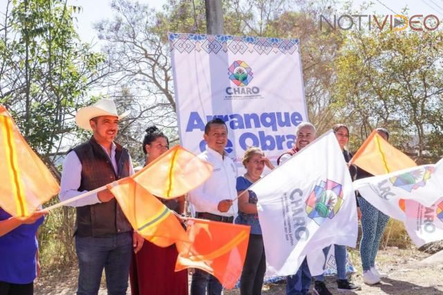 Arranca Chava Cortés obra histórica en la comunidad de Los Llanos 