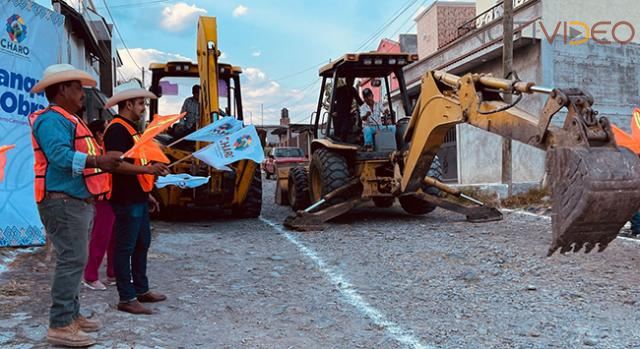 Arranca Chava Cortés el POP Charo 2023, que contempla más de 50 obras