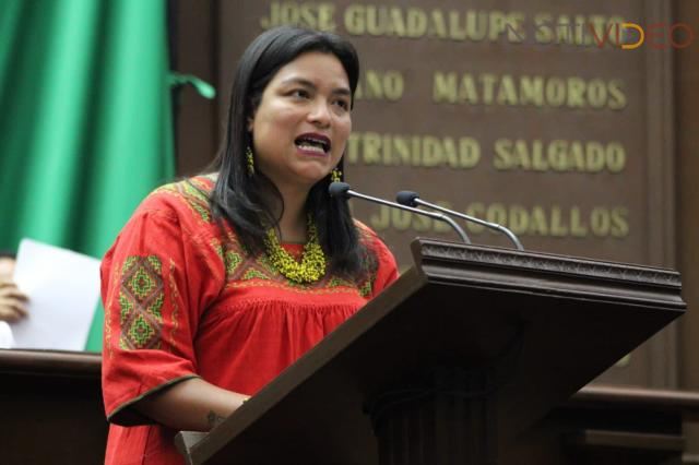 Cristaliza Eréndira Isauro, presentación de iniciativa ciudadana de Colectivo LGBT+ Rights