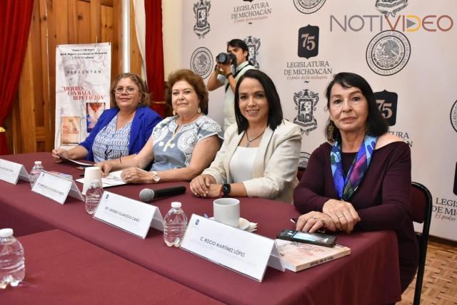 Mujeres escritoras llenan de arte y talento al Congreso del Estado