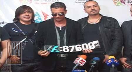 Elefante promociona su nuevo disco “87600”