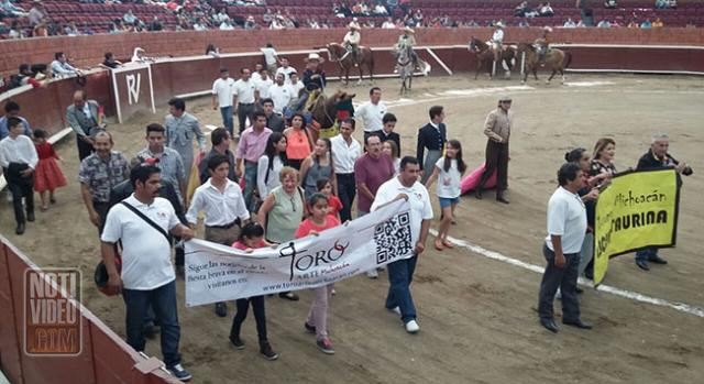 Niños toreros piden respeto para quien gusta de la tauromaquia en Morelia