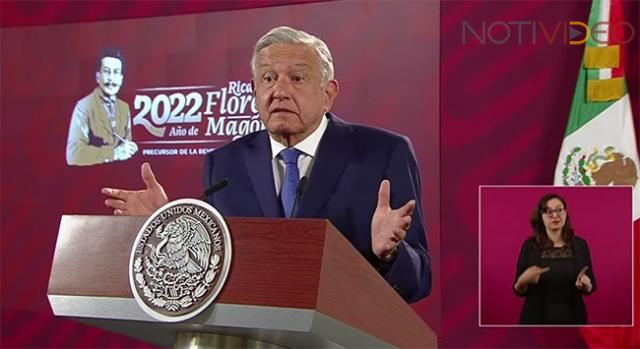 Promete AMLO regularización laboral a trabajadores de salud, militares y burócratas federales