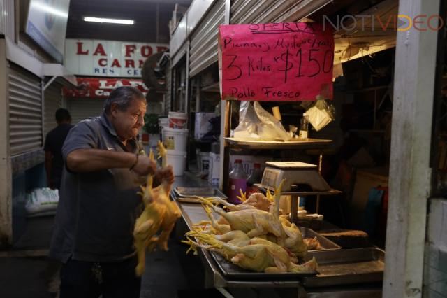 Reconocen comerciantes rápida respuesta de Alfonso Martínez para reactivar el Mercado Independencia