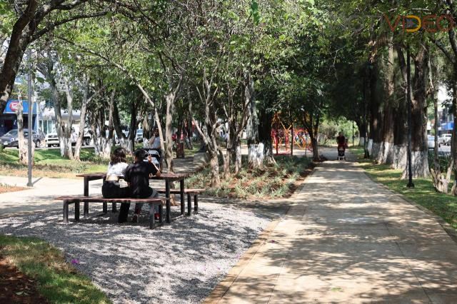 Alegría de las y los morelianas hace brillar el nuevo parque lineal del bulevar García de León