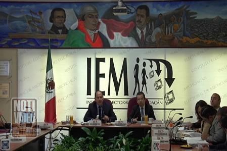 iem define diputados plurinominales