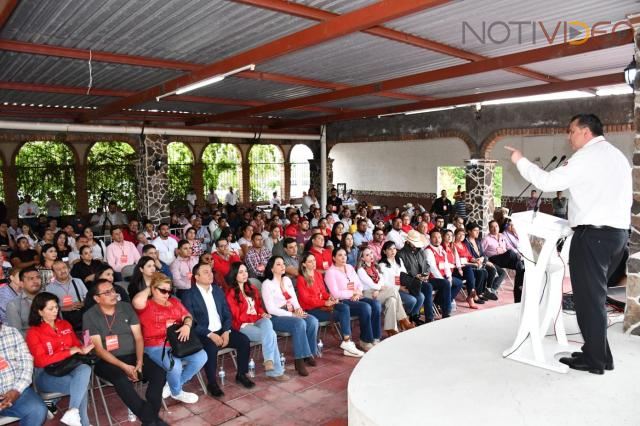 En el PRI Michoacán vamos a defender al partido para que no cambie de nombre ni de colores: Memo 