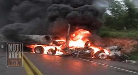 Narcobloqueo sobre Autopista Siglo 21 