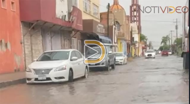 Tormenta sorprende a los habitantes de Apatzingán 