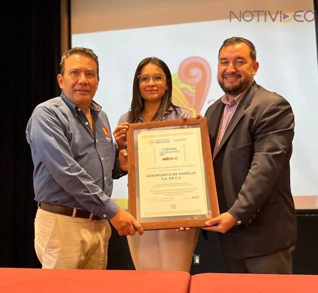 Entrega Sectur a Aeropuerto de Morelia el distintivo de Turismo Incluyente