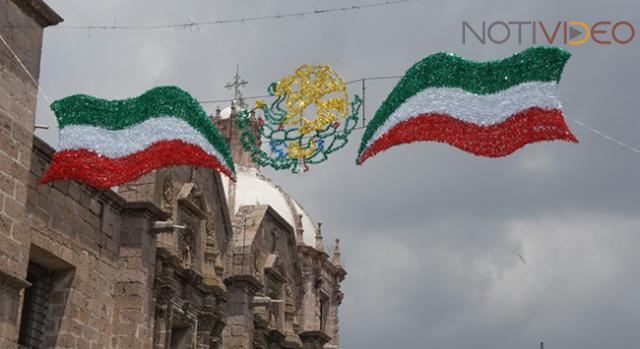 Morelia brilla con adornos y espectacular iluminación patria: Alfonso Martínez