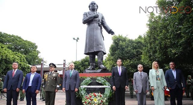 Encabeza Alfonso Martínez ceremonia cívica por el Aniversario de la Independencia Nacional