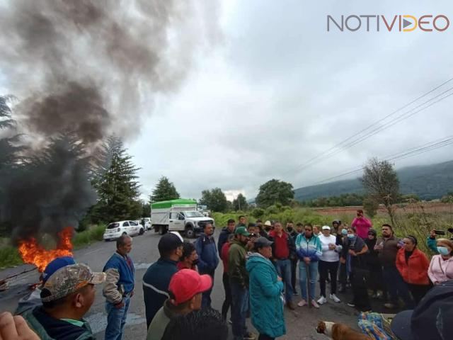 Pobladores de la Meseta Purépecha denuncian la desaparición de un abogado de su región. 