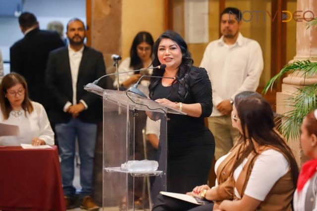 Reconoce Brenda Fraga en el personal de enfermería, a la esencia de la solidaridad y el compromiso.