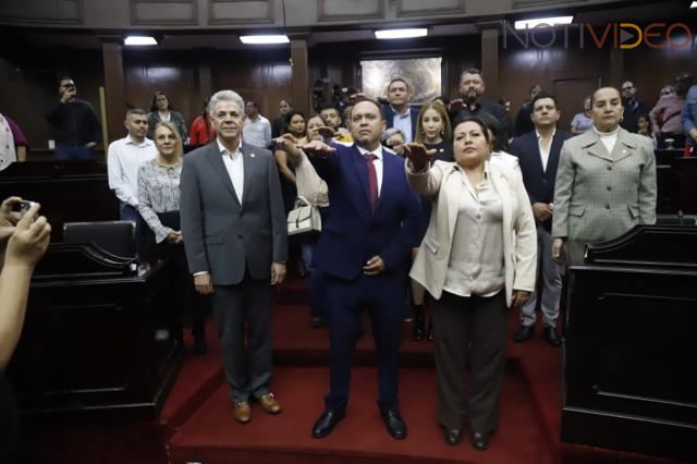 75 Legislatura toma protesta al Cabildo de Irimbo