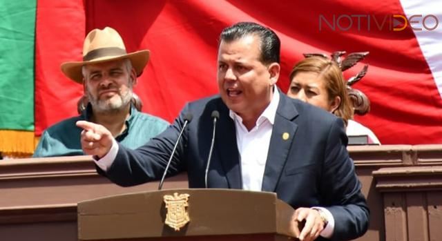 Los problemas de Michoacán deben hablarse, dijo Memo Valencia ante el gobernador Ramírez Bedolla