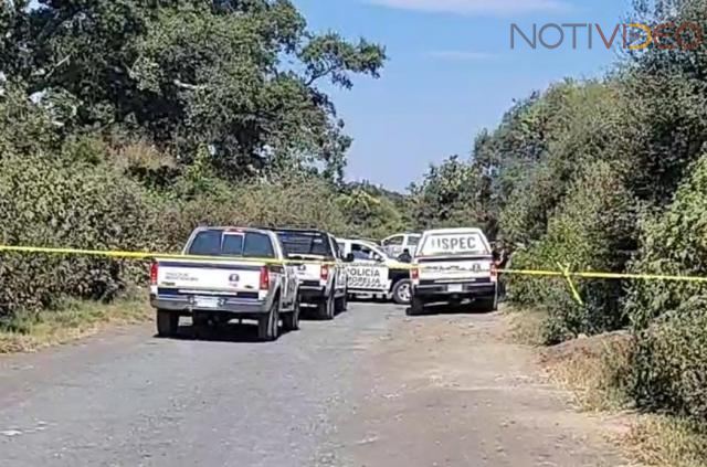 Localizan el cuerpo de un hombre envuelto en un colchón de plástico en la zona rural de Morelia 