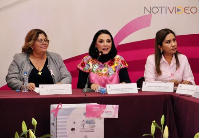 Adriana Hernández inicia actividades por el mes de sensibilización contra el cáncer de mama