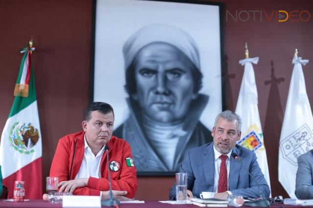 Compromete Gobernador ante Dirigencia y Alcaldes, entrega de Patrullas a Municipios Priistas