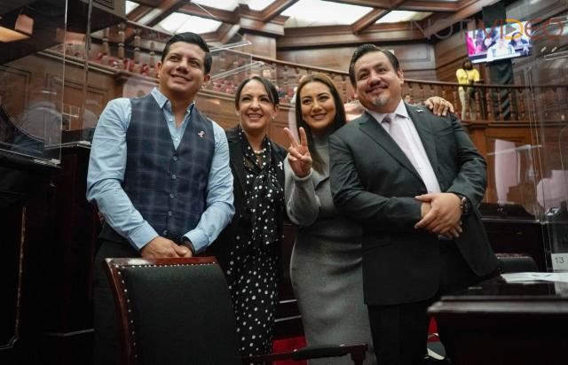 Democracia es un bien común y no debe ser rehén de nadie: Mónica Valdez