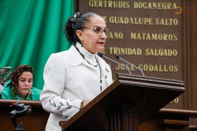 Propone Julieta Gallardo reconocer por Ley, la productividad legislativa