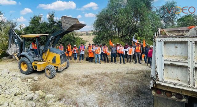 Arranca el Programa de Rehabilitación de Caminos Sacacosechas en Charo