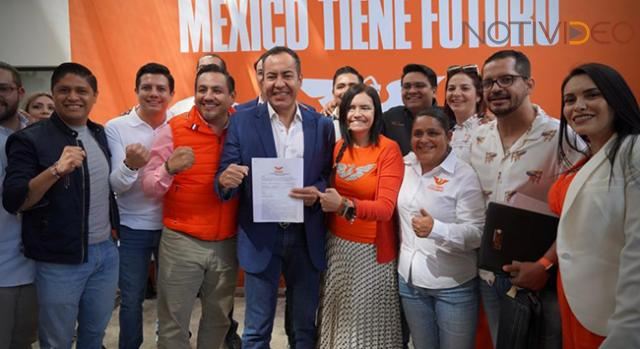 Carlos Herrera se registró como precandidato al Senado de la República 