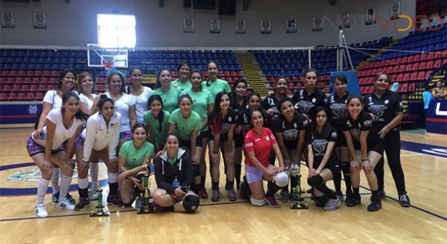 Odontología campeón del voleibol femenil de los XXIX Juegos Deportivos Nicolaitas 2016