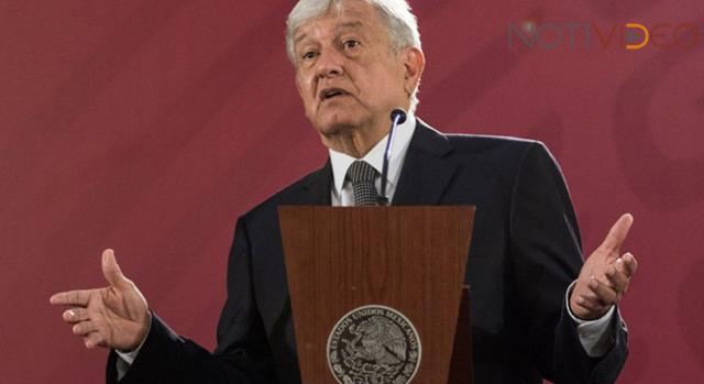 AMLO abre la Puerta a la Federalización de Servicios Educativos